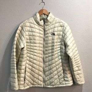 Women’s north face thermoball 2XL jacket